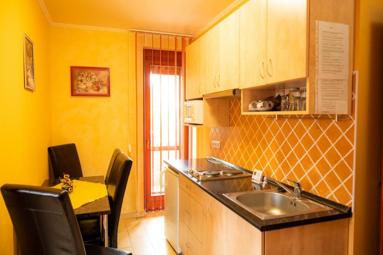 Apartment Babilon Szallas De Luxe *